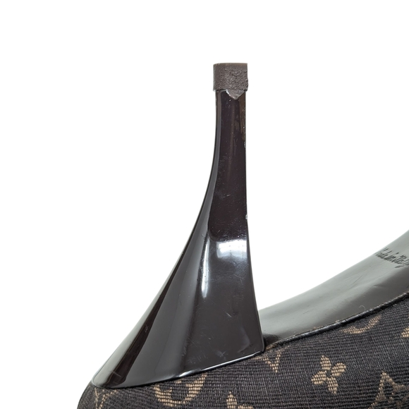 FLAWED READ Louis Vuitton Brown Mini Lin Signature Monogram Pumps 39.5 - Picture 13 of 16